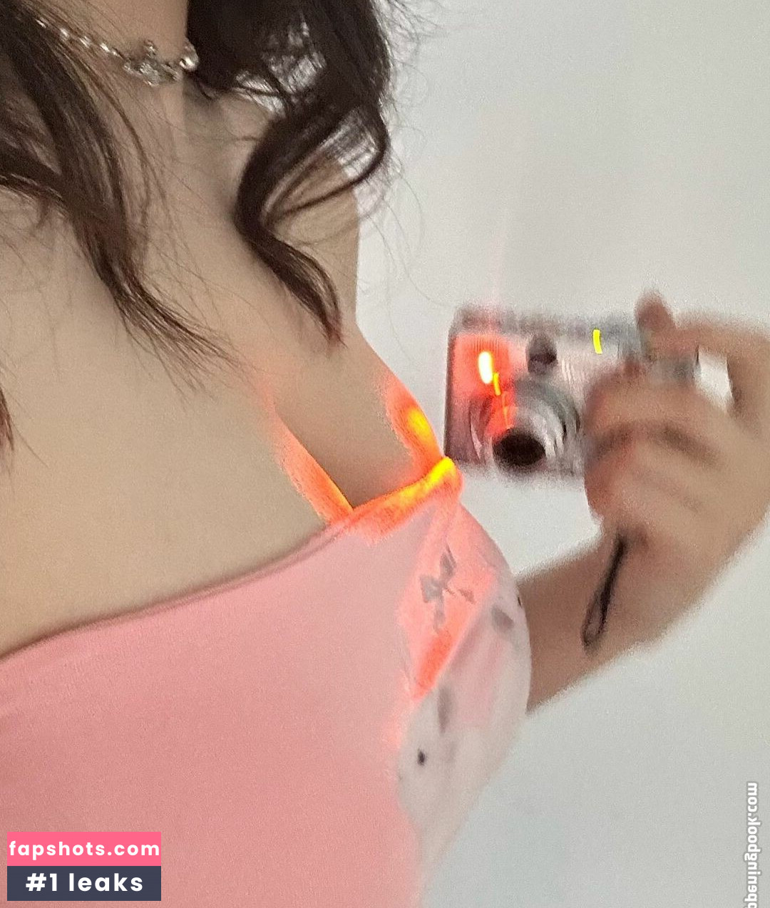 Vicki Mranrr gallery photo #73