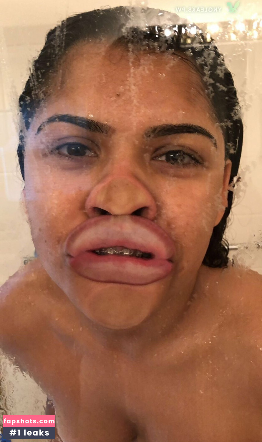 Vicky Escobar gallery photo #4