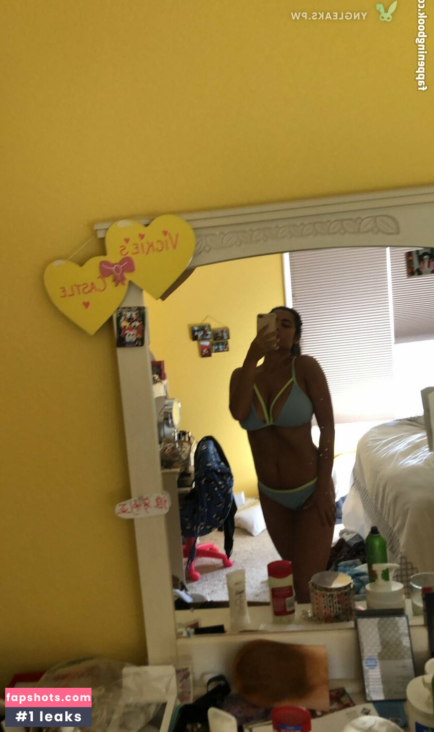 Vicky Escobar gallery photo #7