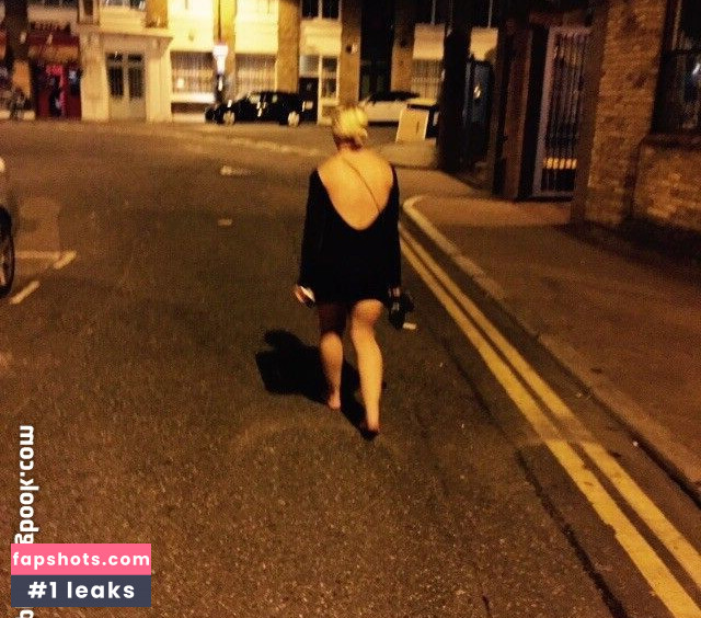 Vicky Longley Nude Leaks OnlyFans Photos #4 - Fapshots