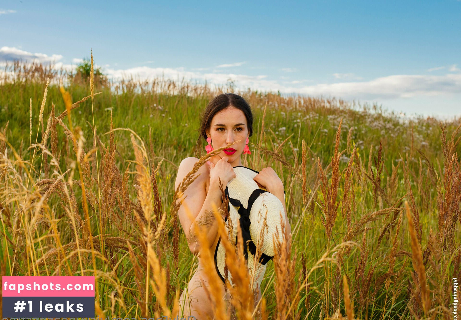 vickypeachesfree gallery photo #2