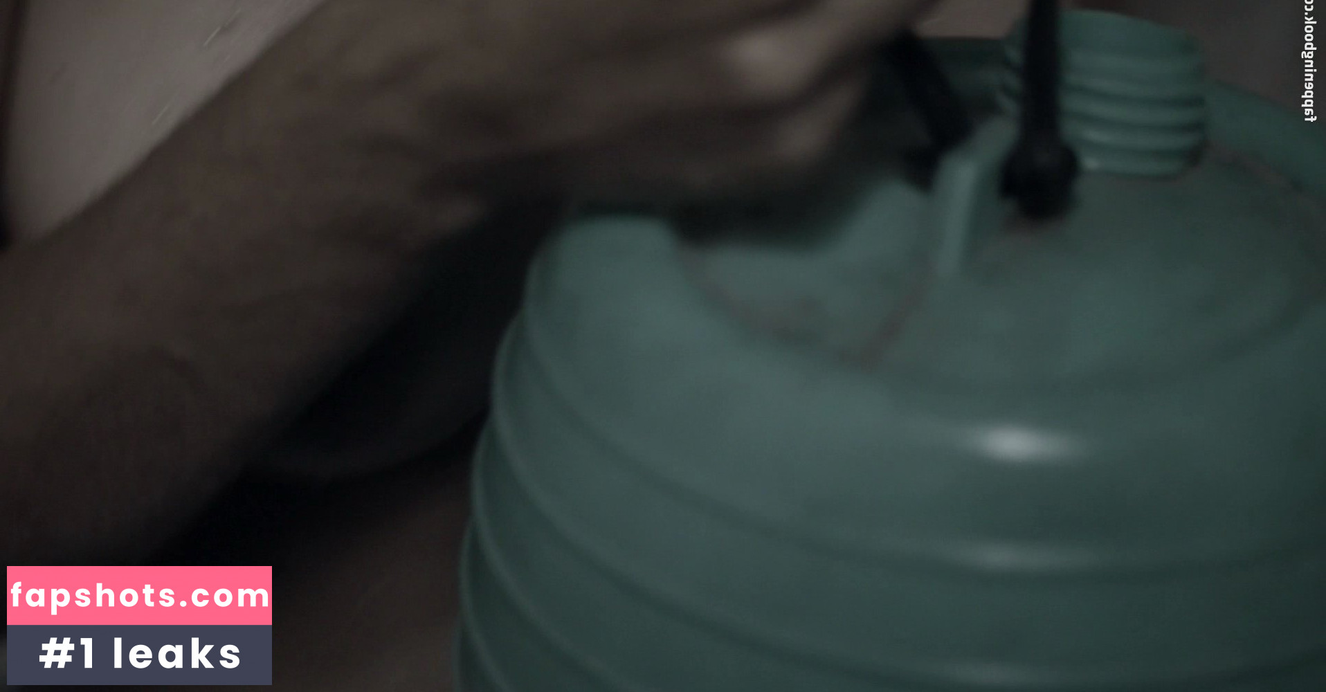 Victoria Almeida gallery photo #6