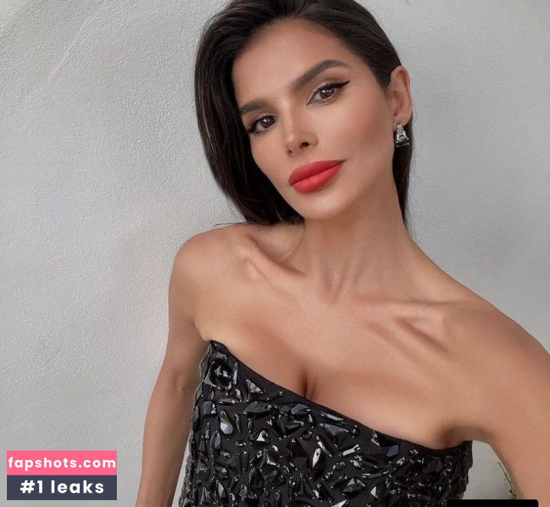 Victoria Barbara gallery photo #8