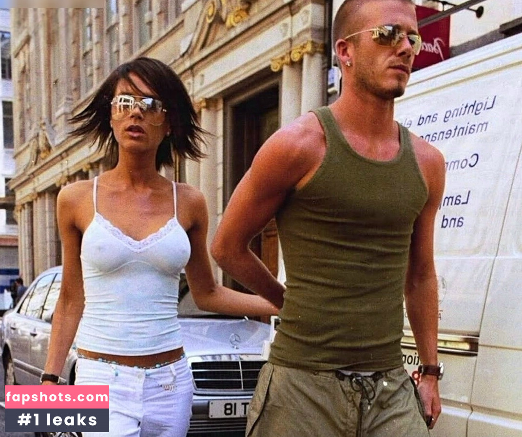 Victoria Beckham gallery photo #13