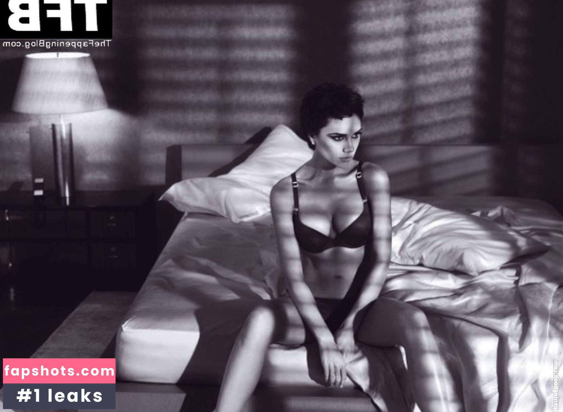 Victoria Beckham gallery photo #218