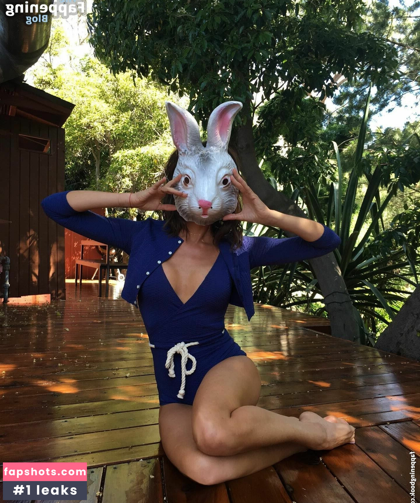 Victoria Beckham nude babe gallery