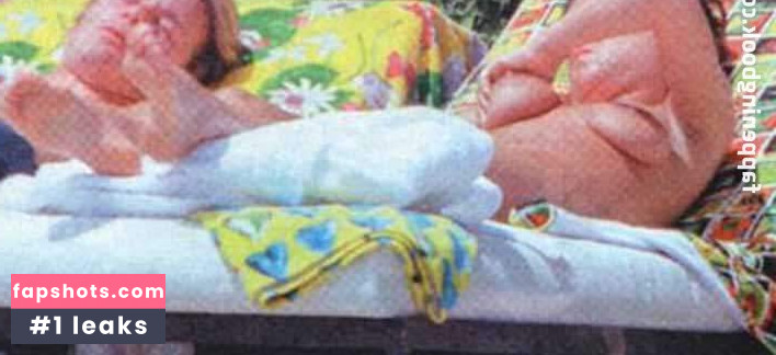 Victoria Beckham gallery photo #601