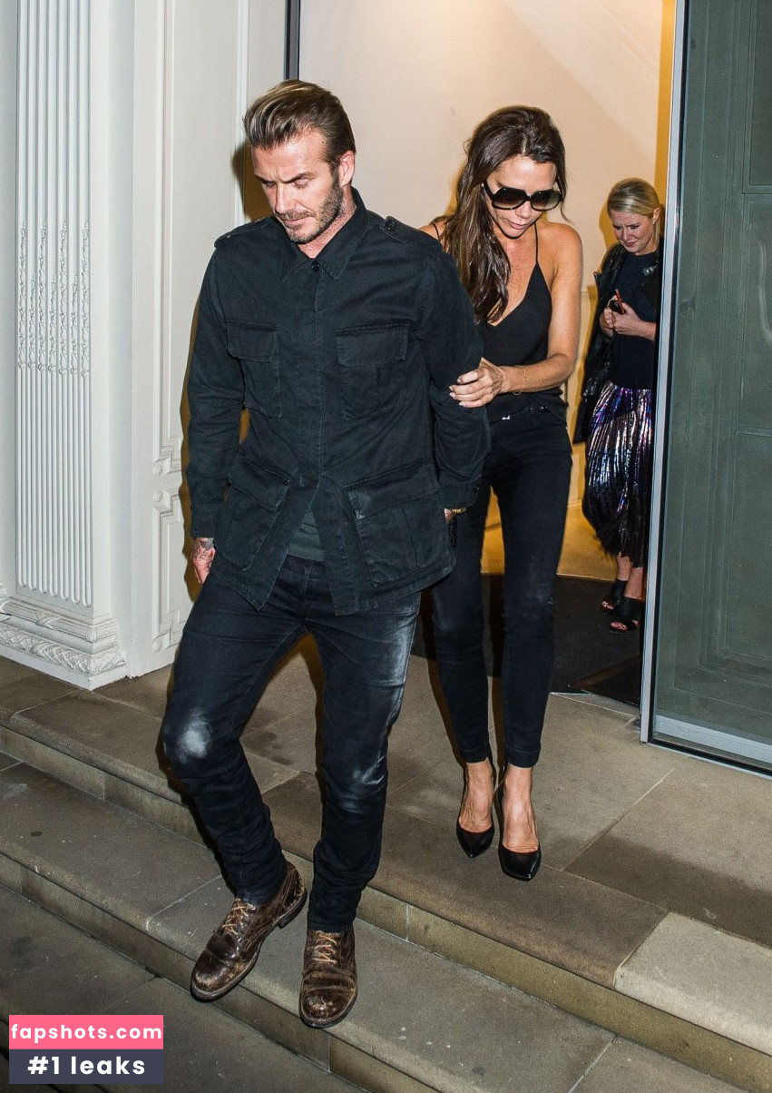 Victoria Beckham gallery photo #722
