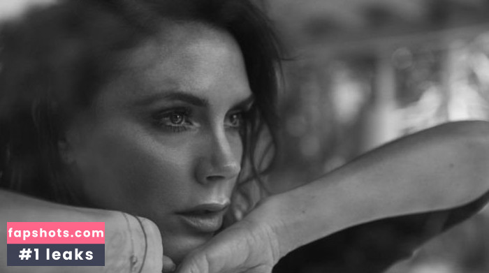 Victoria Beckham gallery photo #731