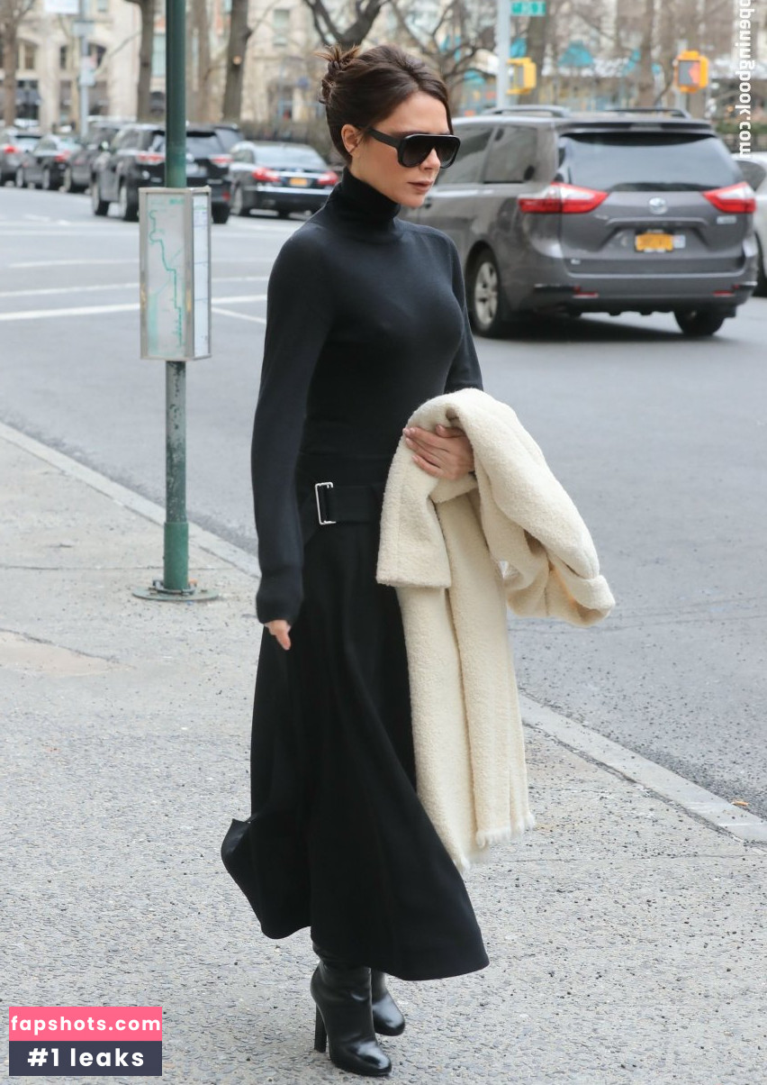 Victoria Beckham gallery photo #750