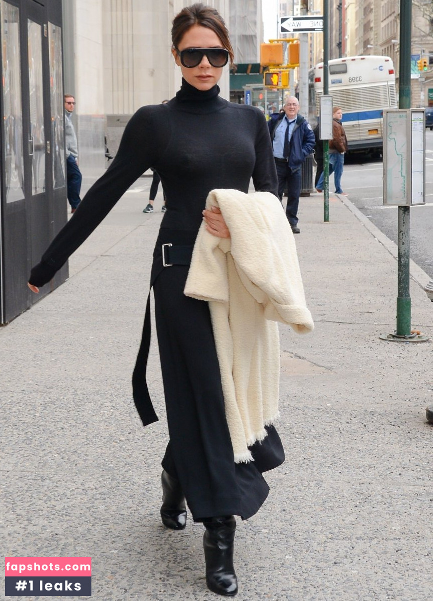 Victoria Beckham gallery photo #767
