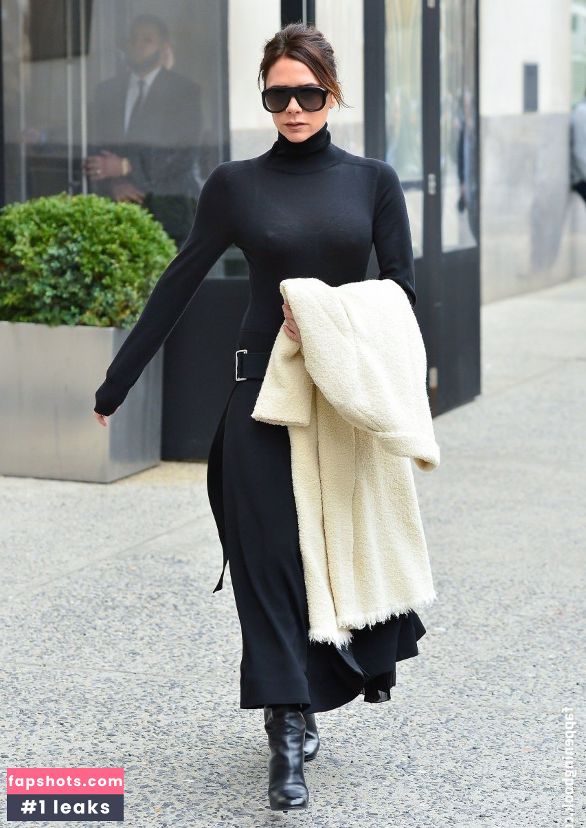 Victoria Beckham gallery photo #776