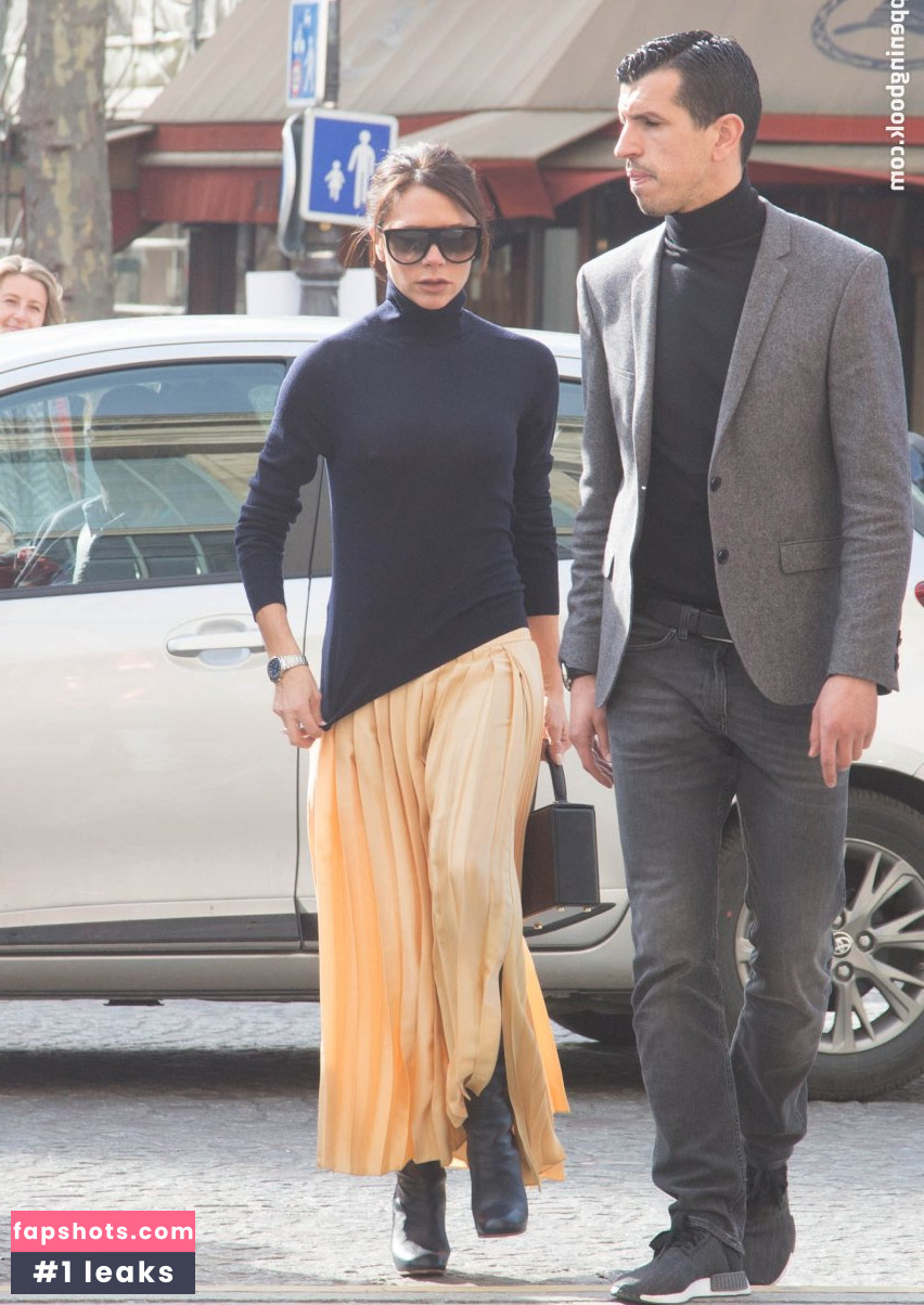 Victoria Beckham gallery photo #786