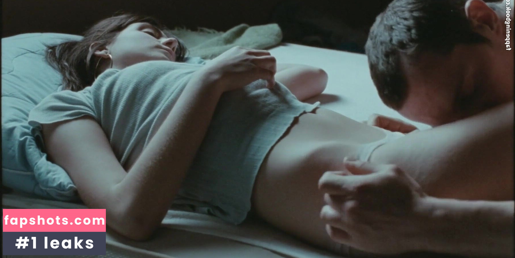 Victoria Carmen gallery photo #9