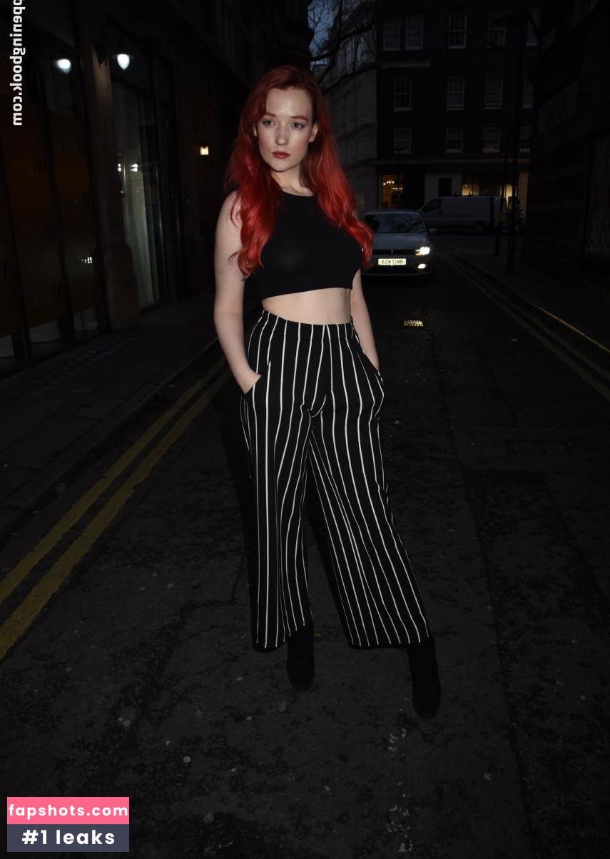 Victoria Clay gallery photo #125