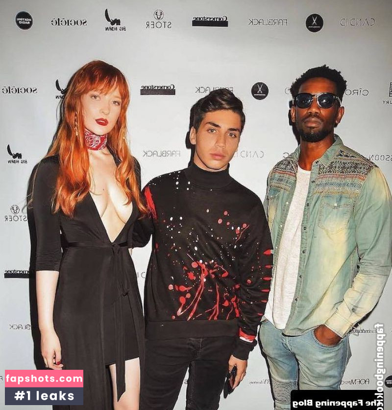 Victoria Clay gallery photo #19