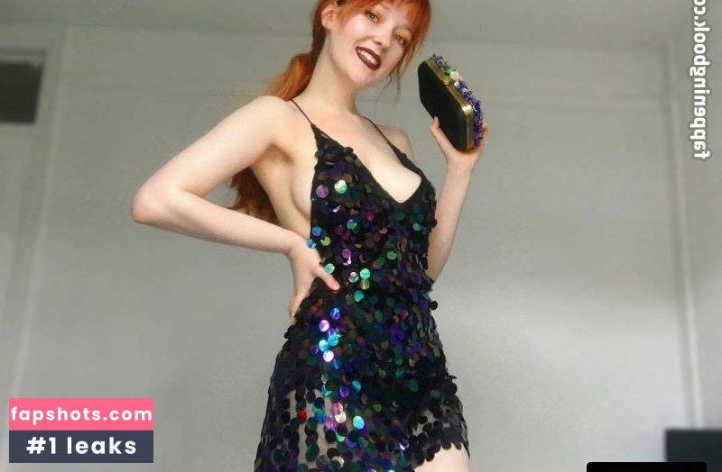 Victoria Clay gallery photo #8