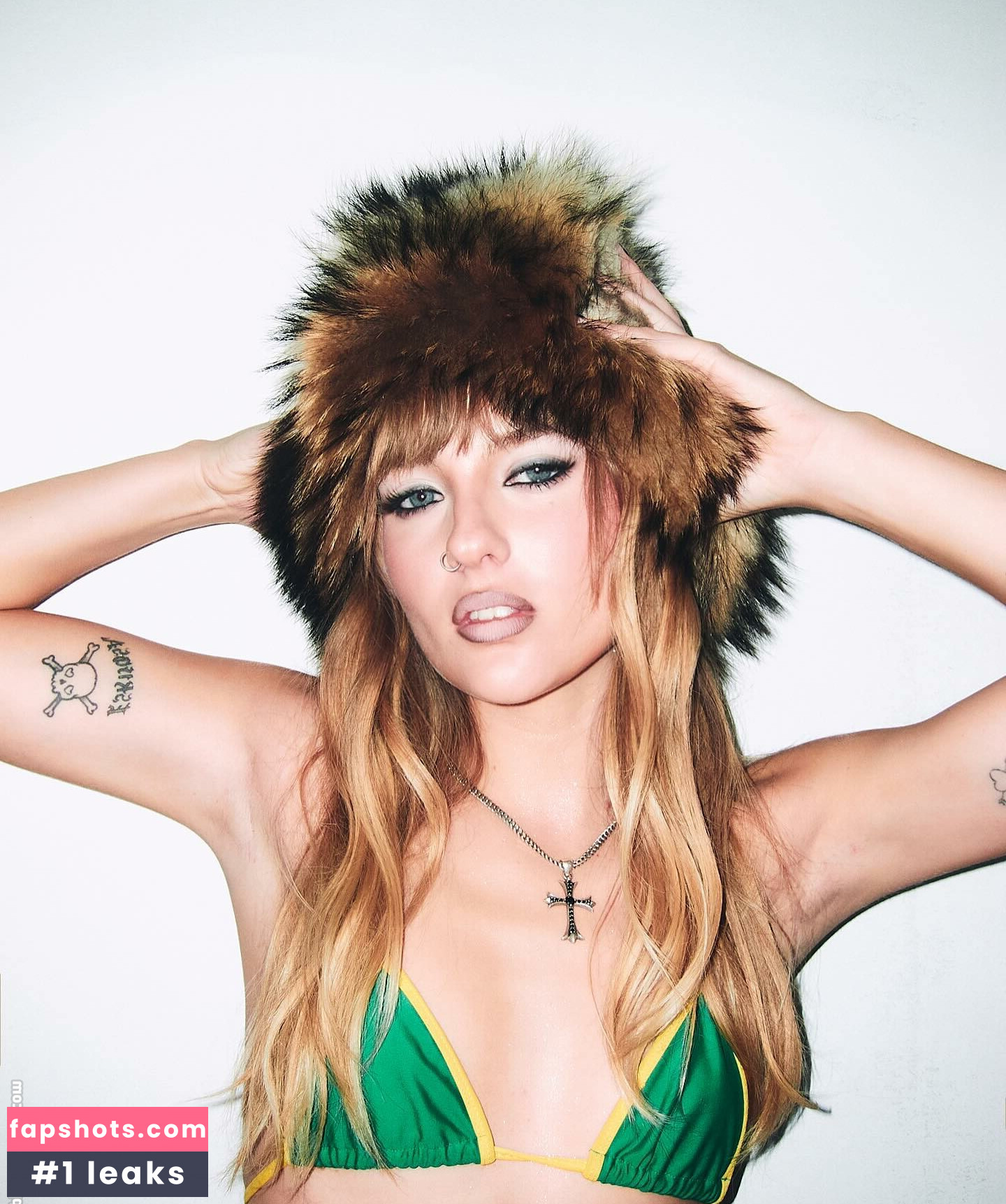 Victoria De Angelis (Maneskin bassist) gallery photo #3