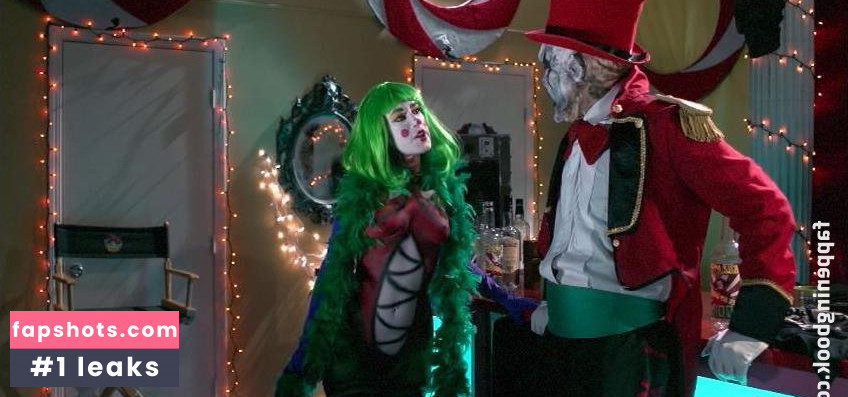 Victoria De Mare gallery photo #18