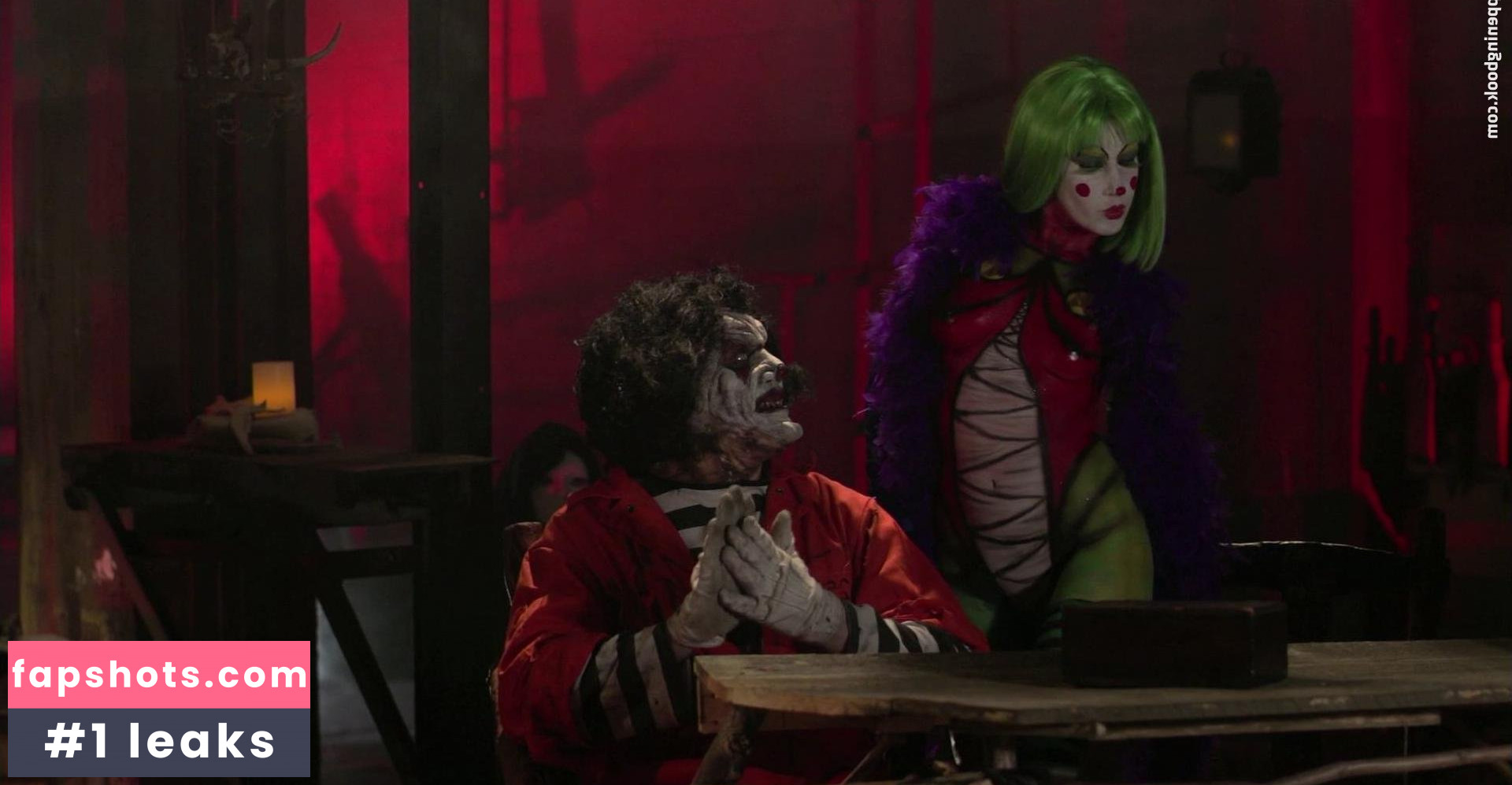 Victoria De Mare gallery photo #24