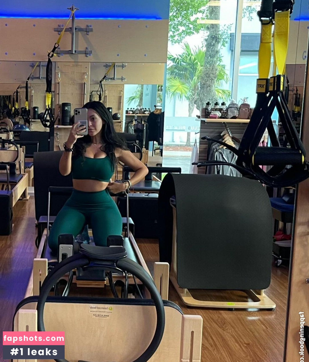 Victoria Domenech Nude Leaks OnlyFans Photos #2 - LeakJerk