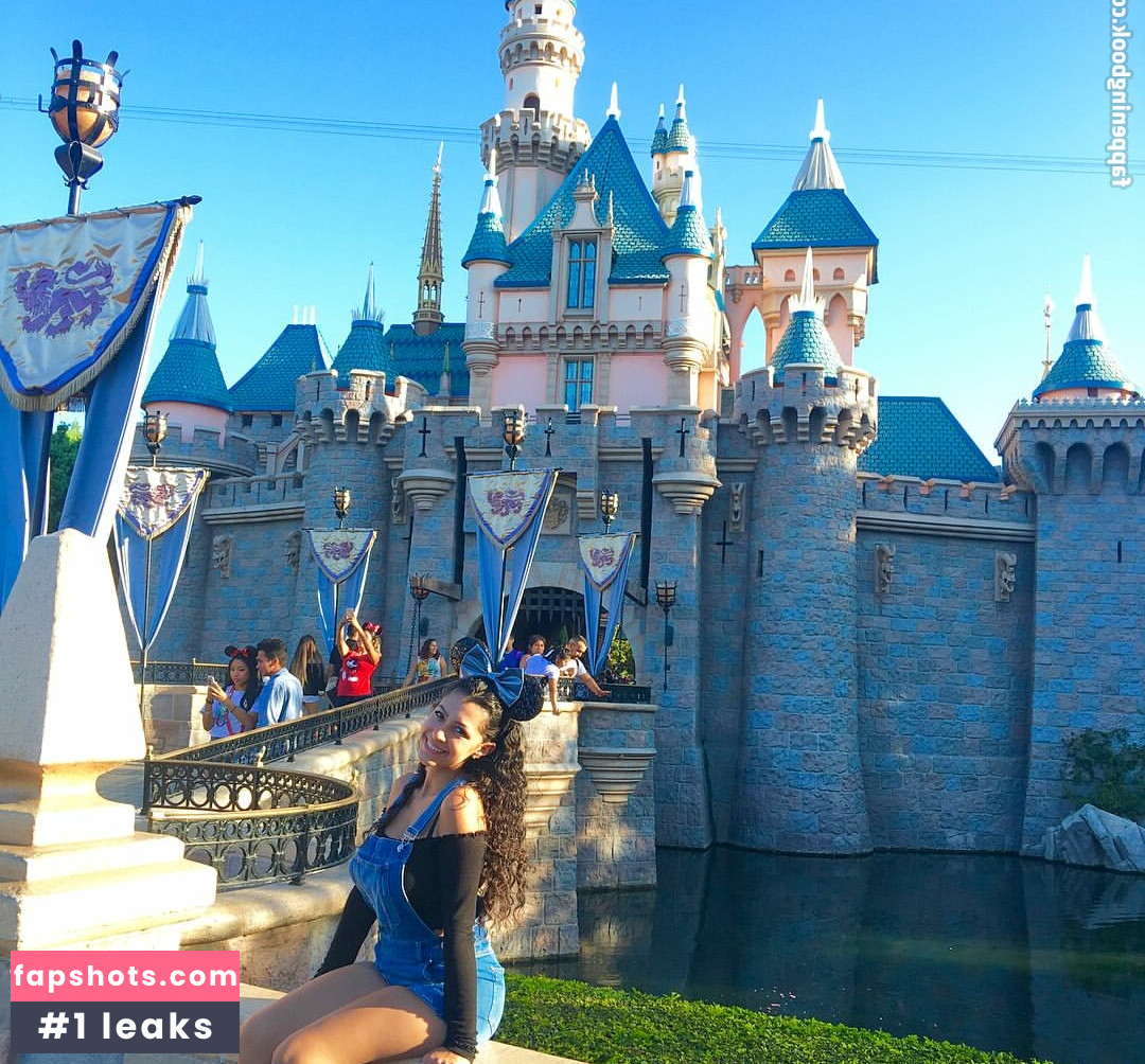 Victoria Domenech Nude Leaks OnlyFans Photos #21 - LeakJerk