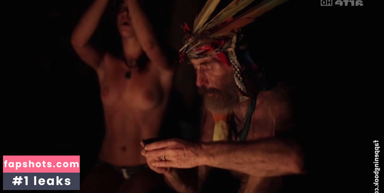 Victoria Fernandez gallery photo #6