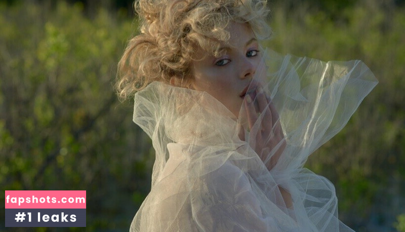 Victoria Germyn gallery photo #15