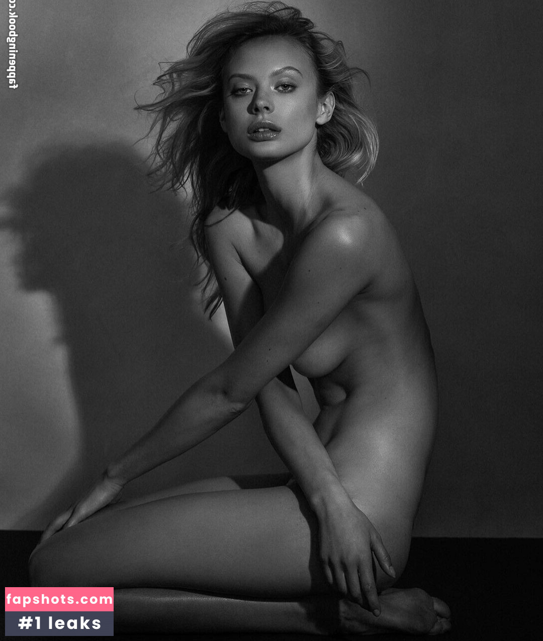 Victoria Germyn gallery photo #25