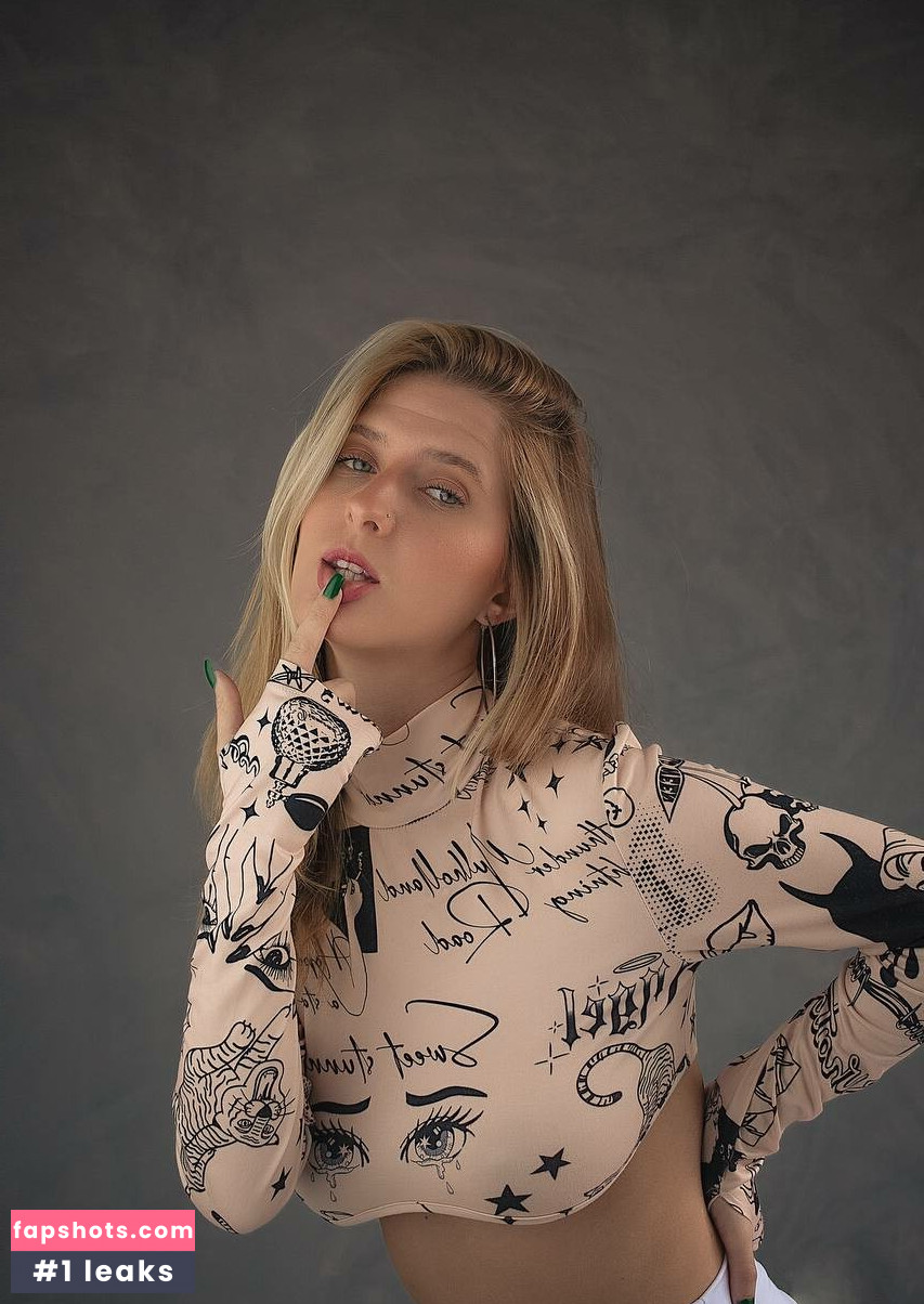 Victória Gianoni Nahé úniky fotek pouze od fanoušků #21 - Fapshots