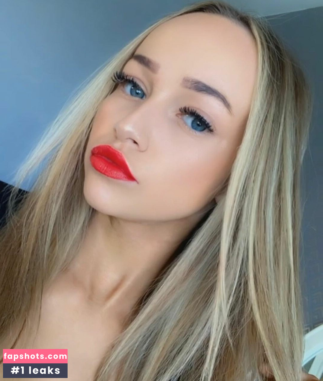 Victoria Hillyard gallery photo #29