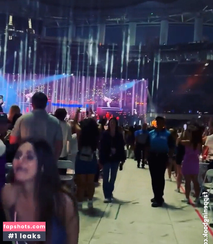 Victoria Justice gallery photo #1280