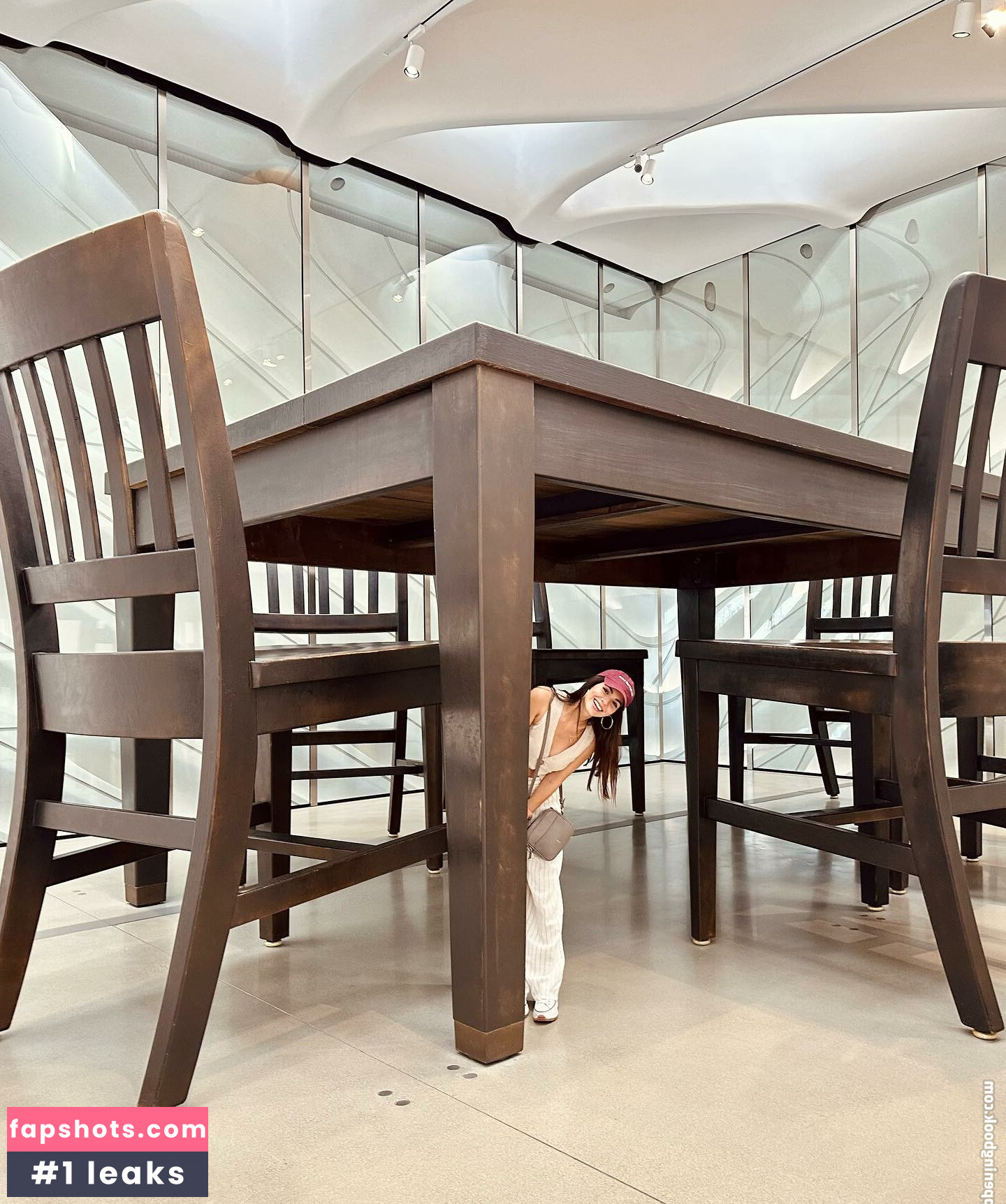 Victoria Justice gallery photo #1335