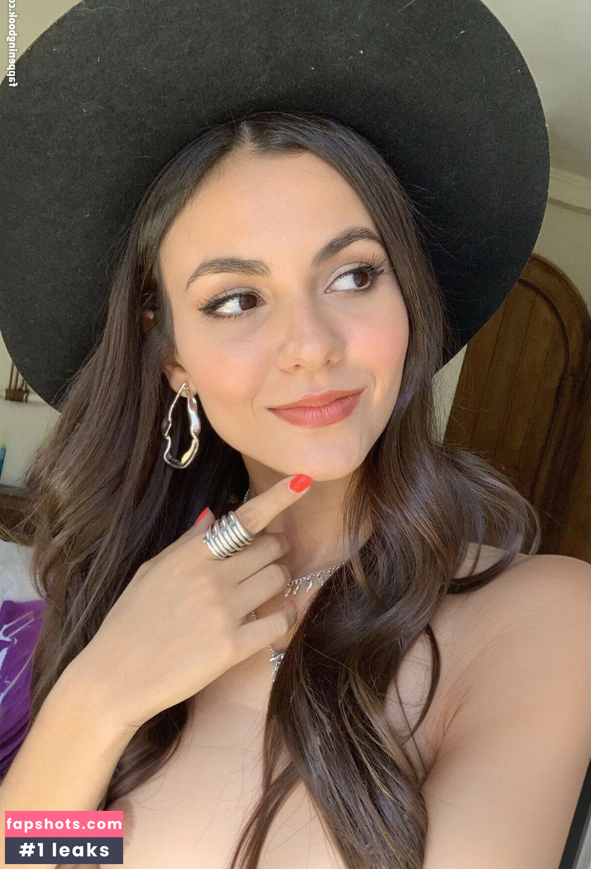 Victoria Justice gallery photo #1594