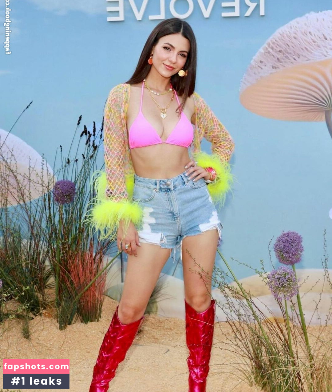 Victoria Justice gallery photo #1688