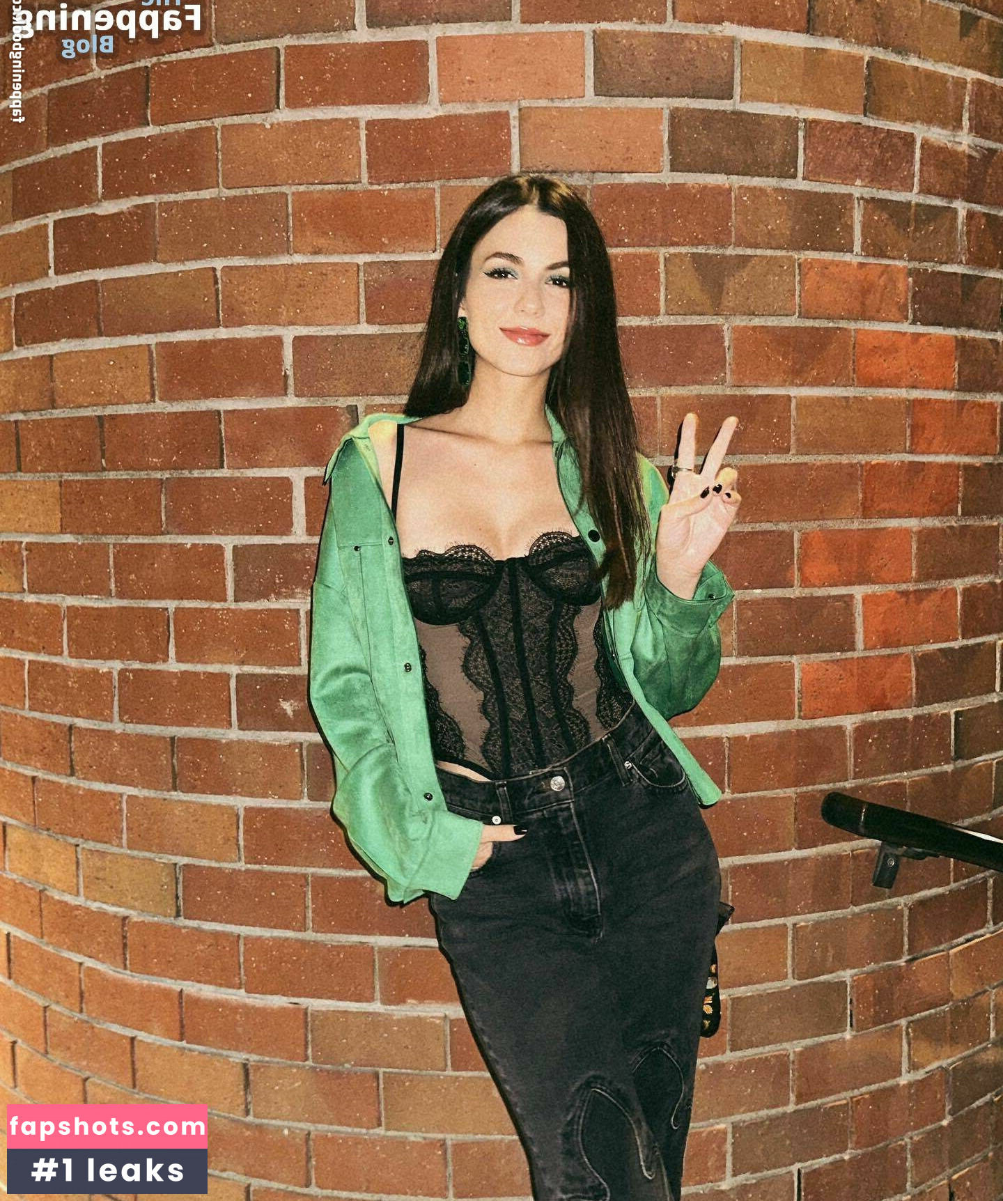 Victoria Justice gallery photo #1811