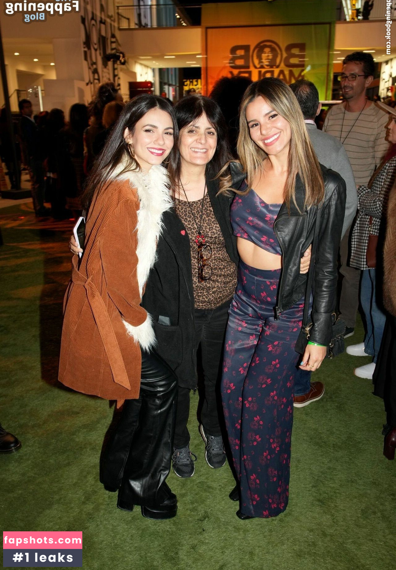 Victoria Justice gallery photo #1830