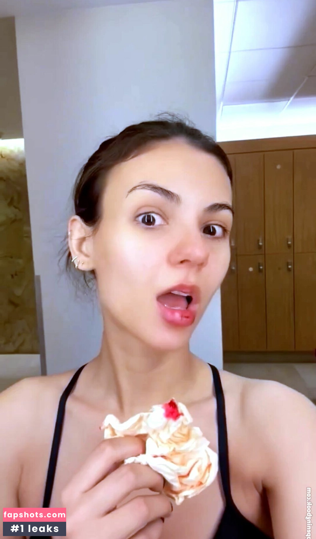 Victoria Justice gallery photo #1865