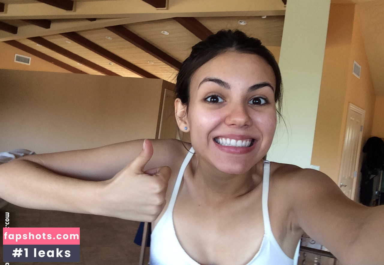 Victoria Justice gallery photo #2282