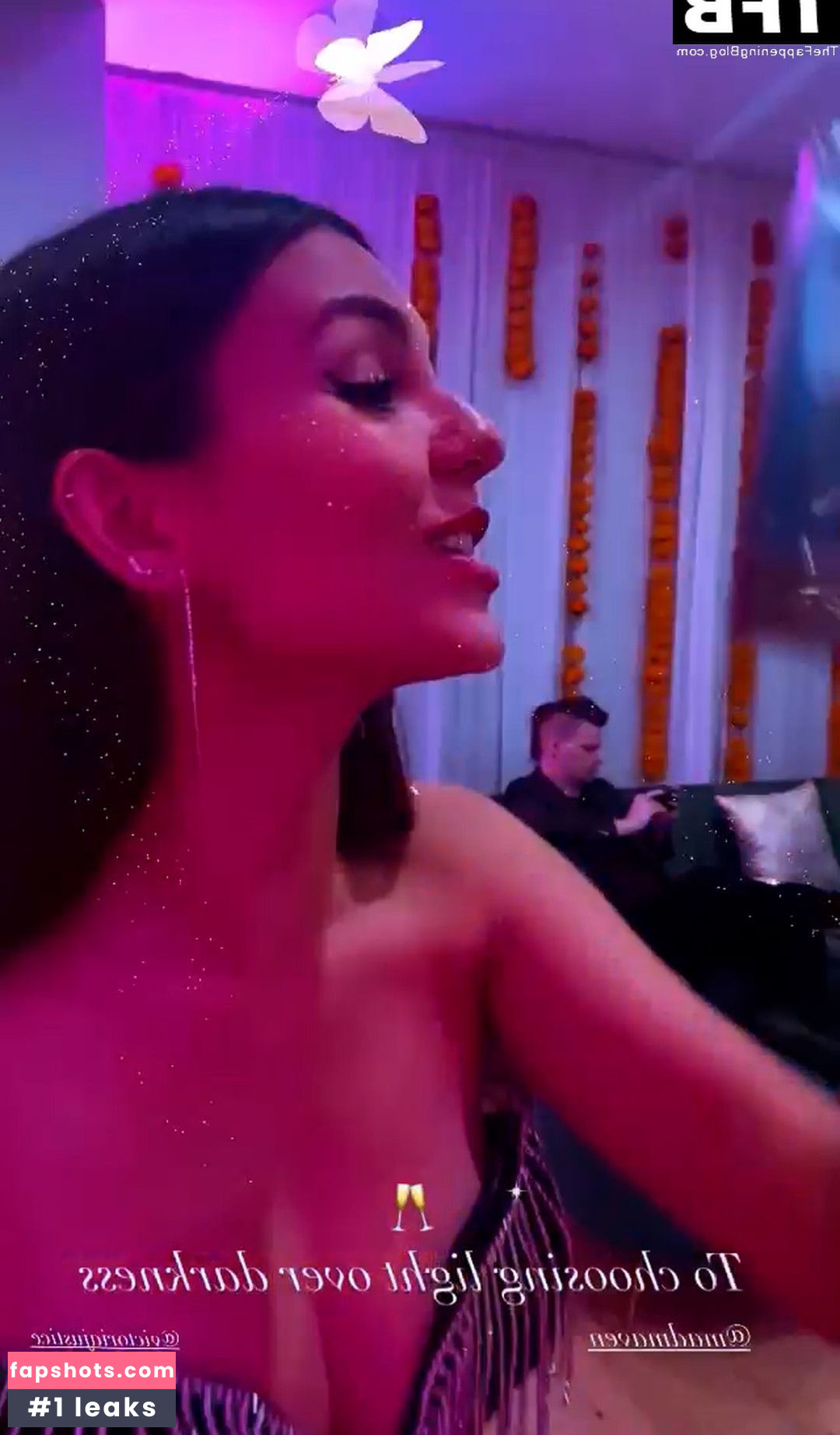 Victoria Justice Nahé úniky fotek pouze od fanoušků #2434 - Fapshots