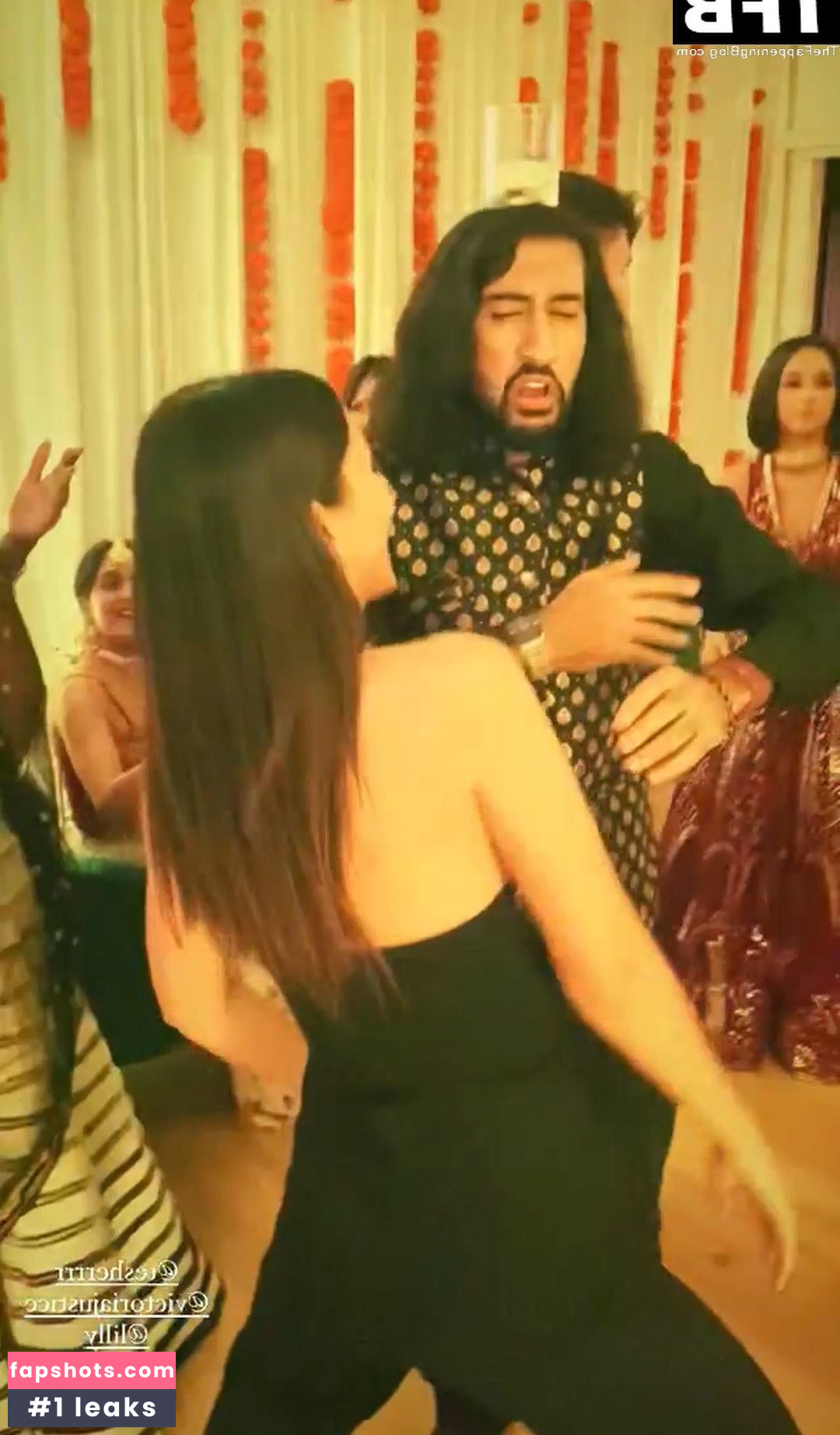 Victoria Justice Nahé úniky fotek pouze od fanoušků #2438 - Fapshots