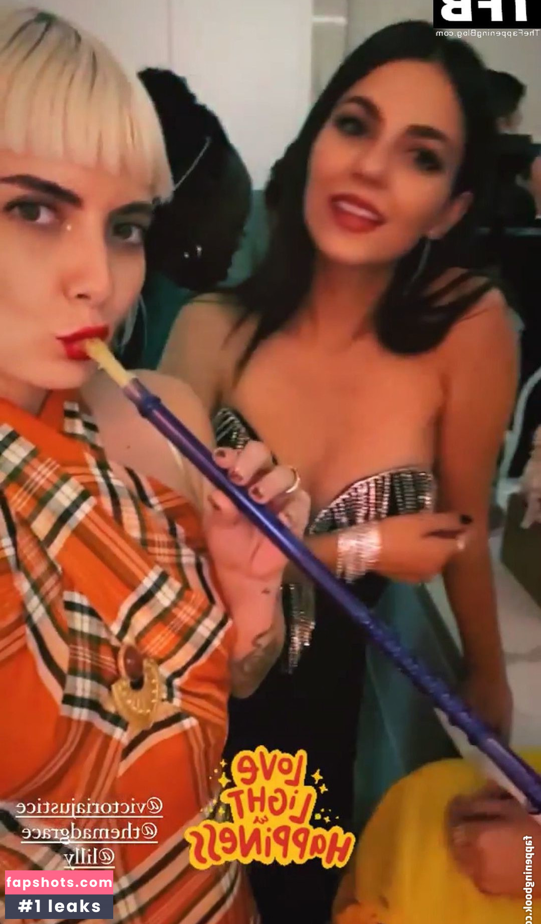 Victoria Justice Nahé úniky fotek pouze od fanoušků #2442 - Fapshots