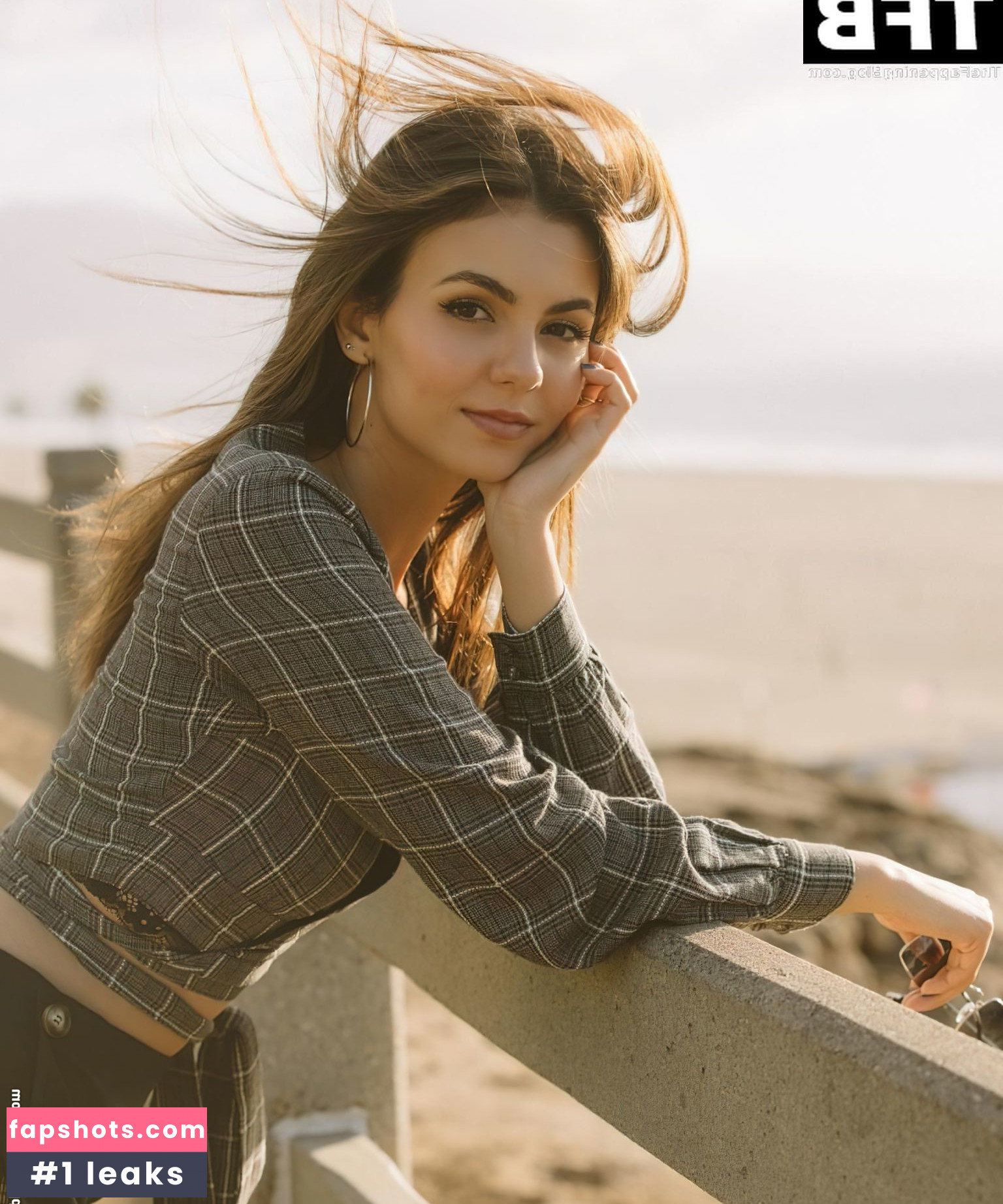 Victoria Justice Nahé úniky fotek pouze od fanoušků #2450 - Fapshots