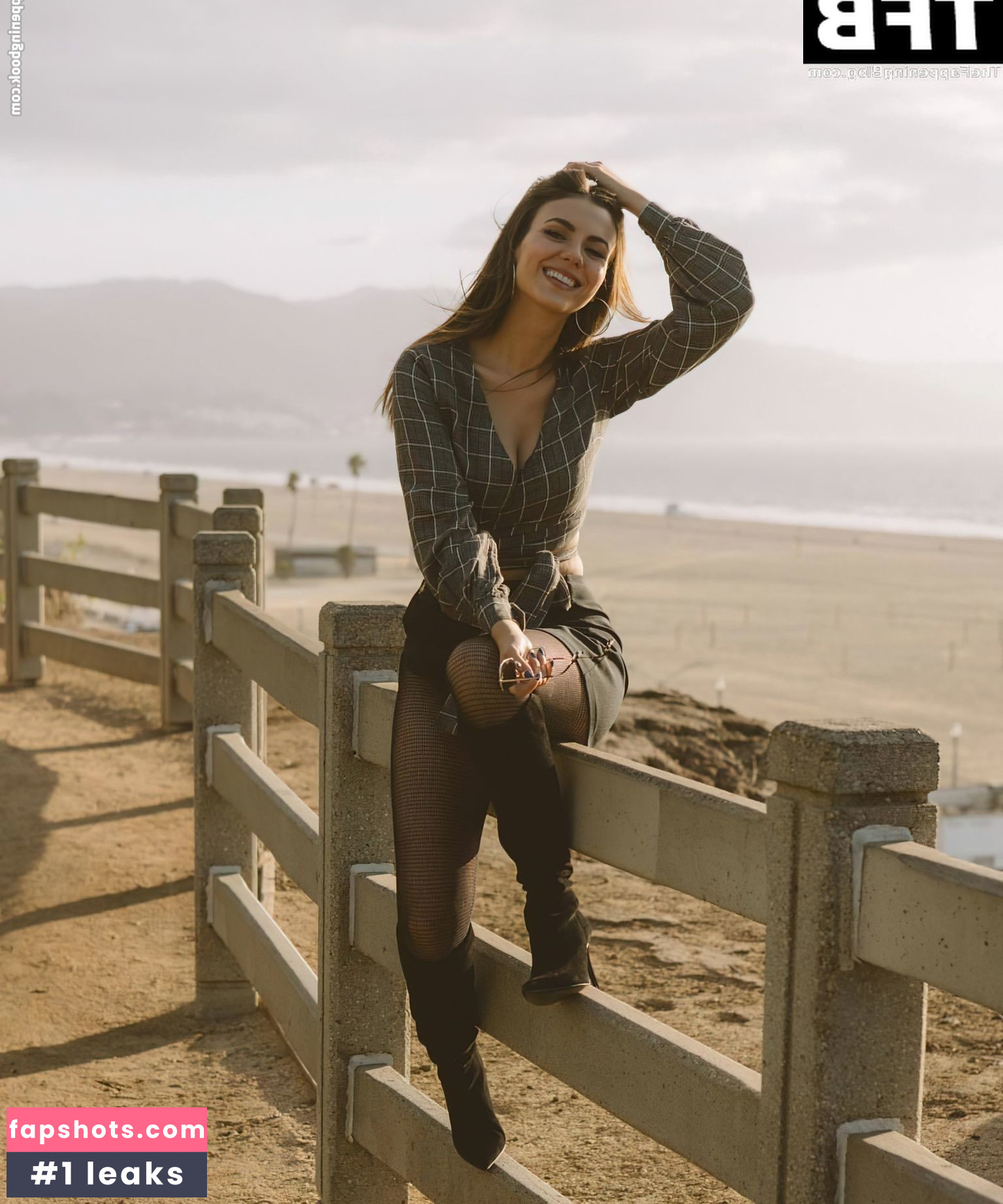 Victoria Justice Nahé úniky fotek pouze od fanoušků #2459 - Fapshots