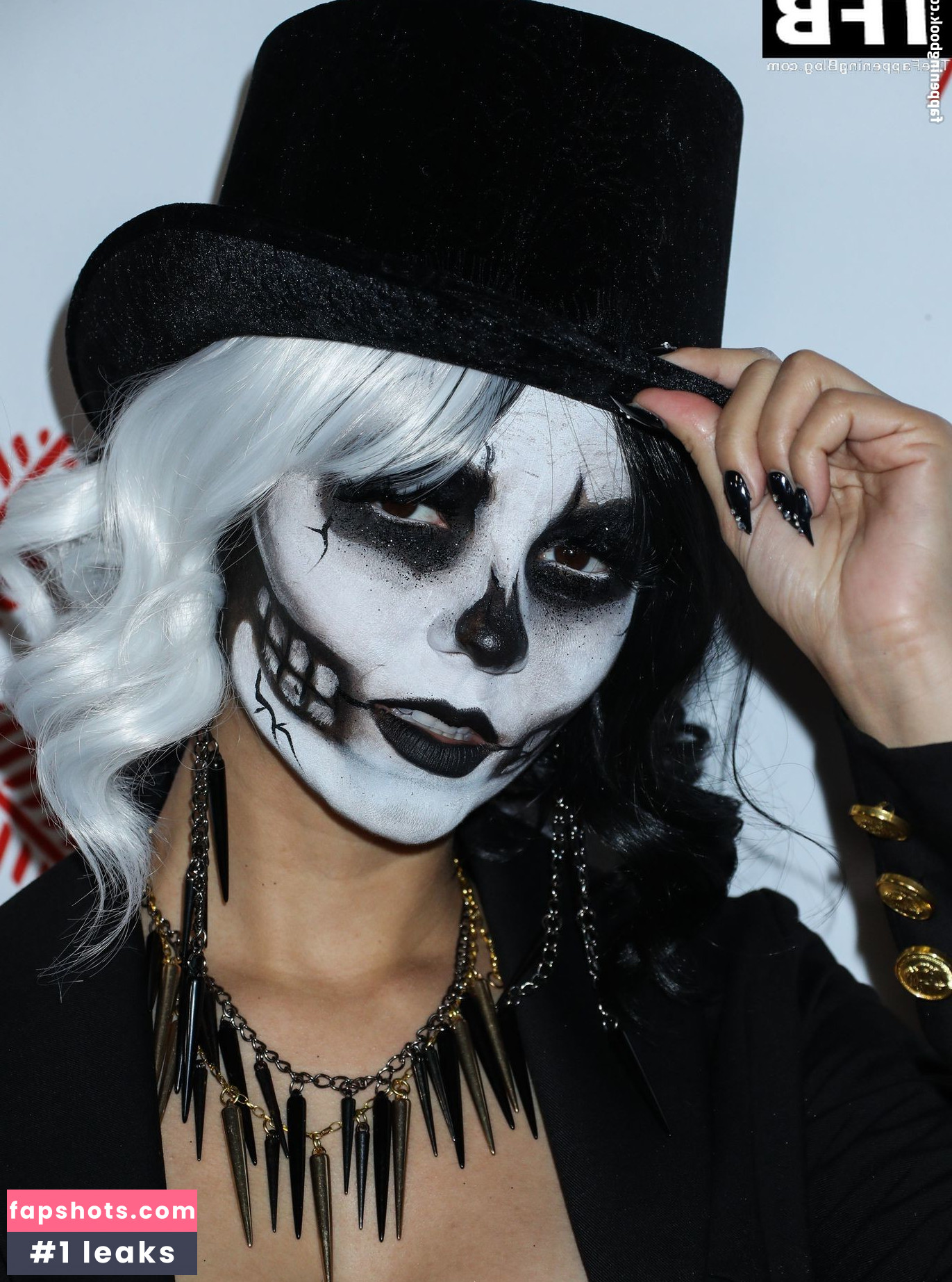 Victoria Justice Nahé úniky fotek pouze od fanoušků #2464 - Fapshots