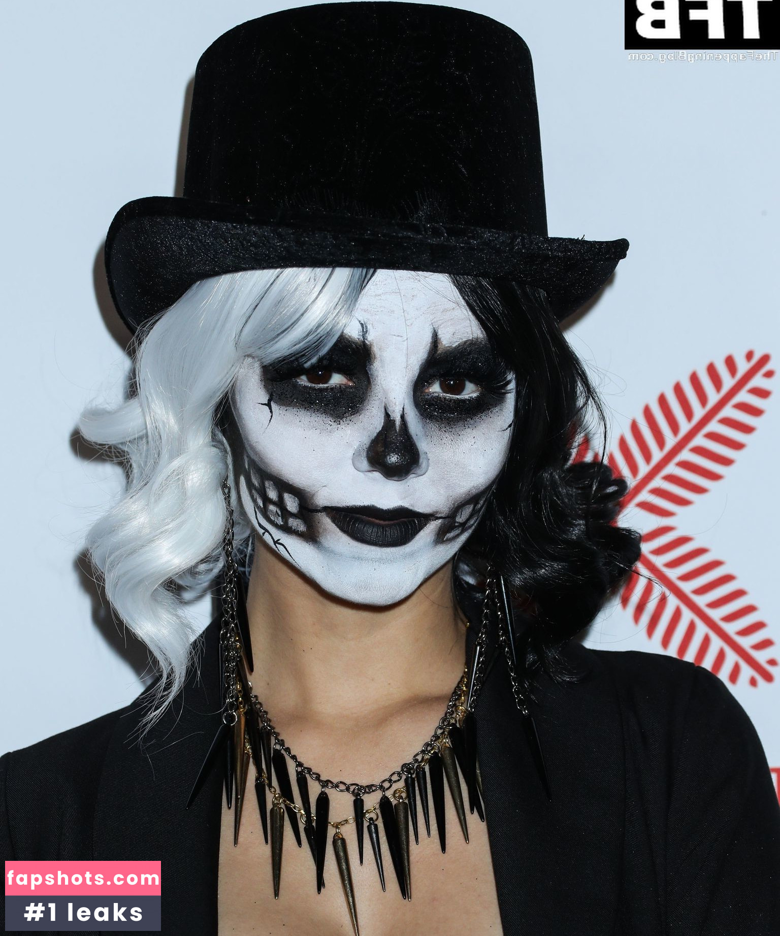 Victoria Justice Nahé úniky fotek pouze od fanoušků #2474 - Fapshots