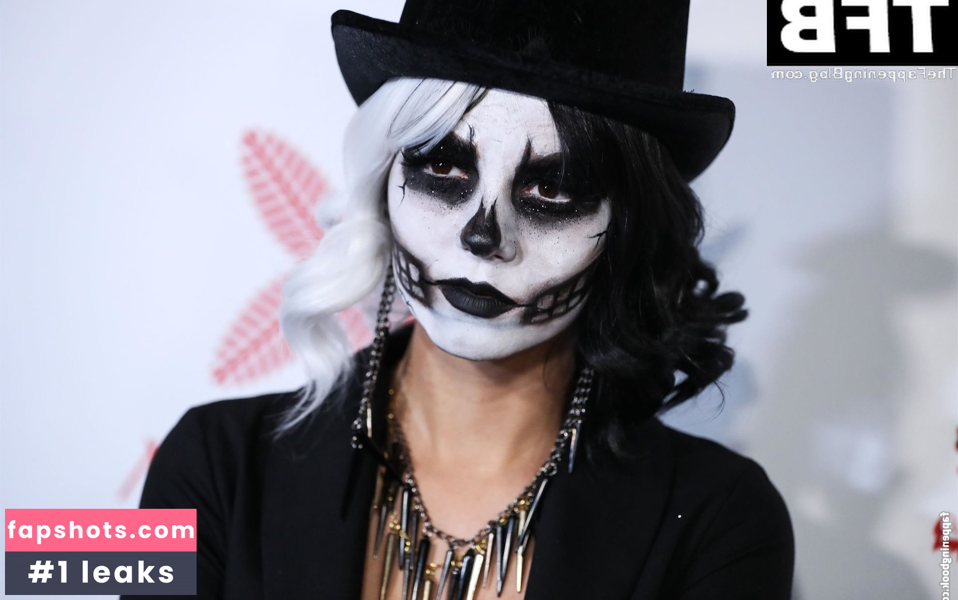 Victoria Justice Nahé úniky fotek pouze od fanoušků #2491 - Fapshots