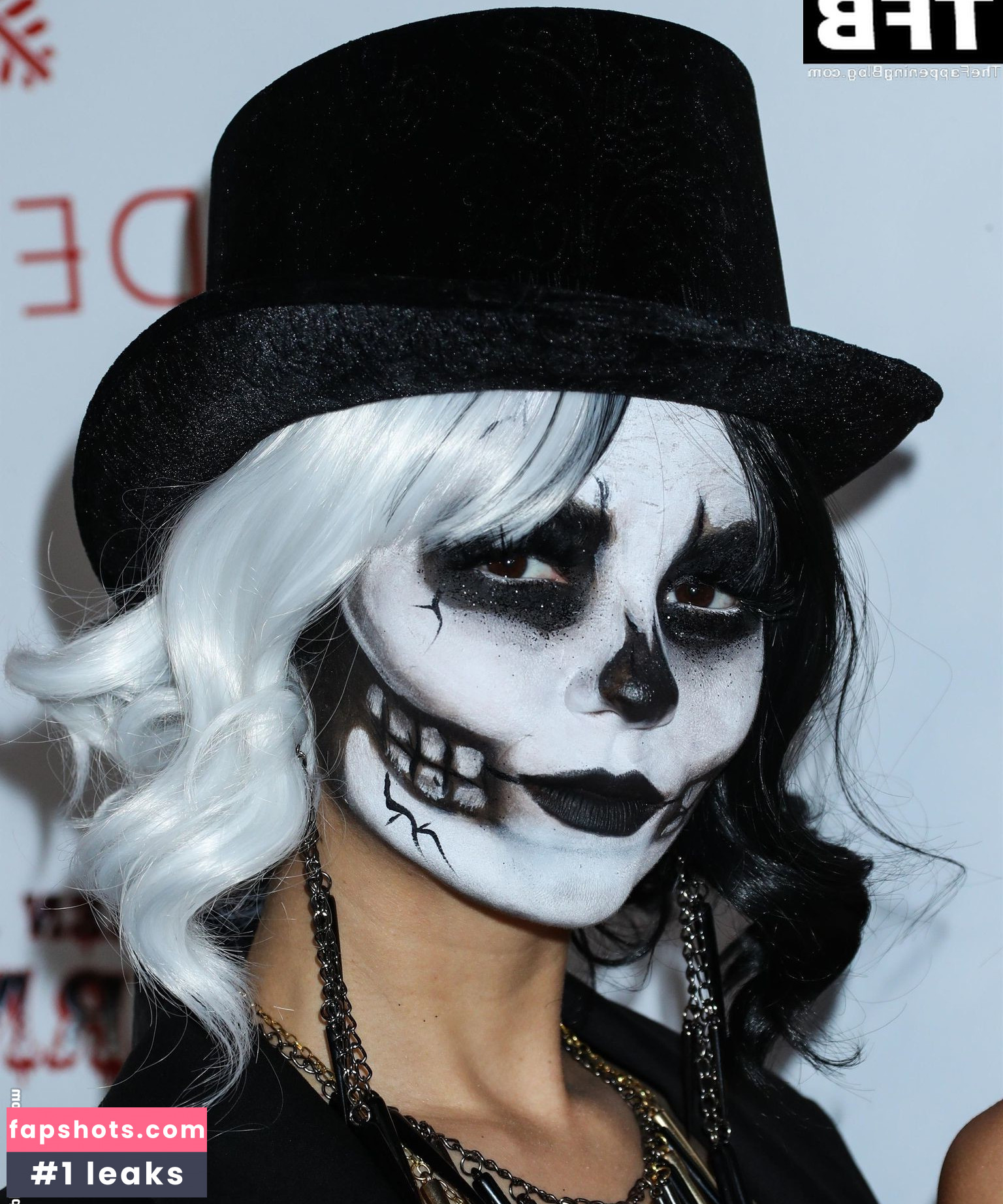 Victoria Justice Nahé úniky fotek pouze od fanoušků #2496 - Fapshots