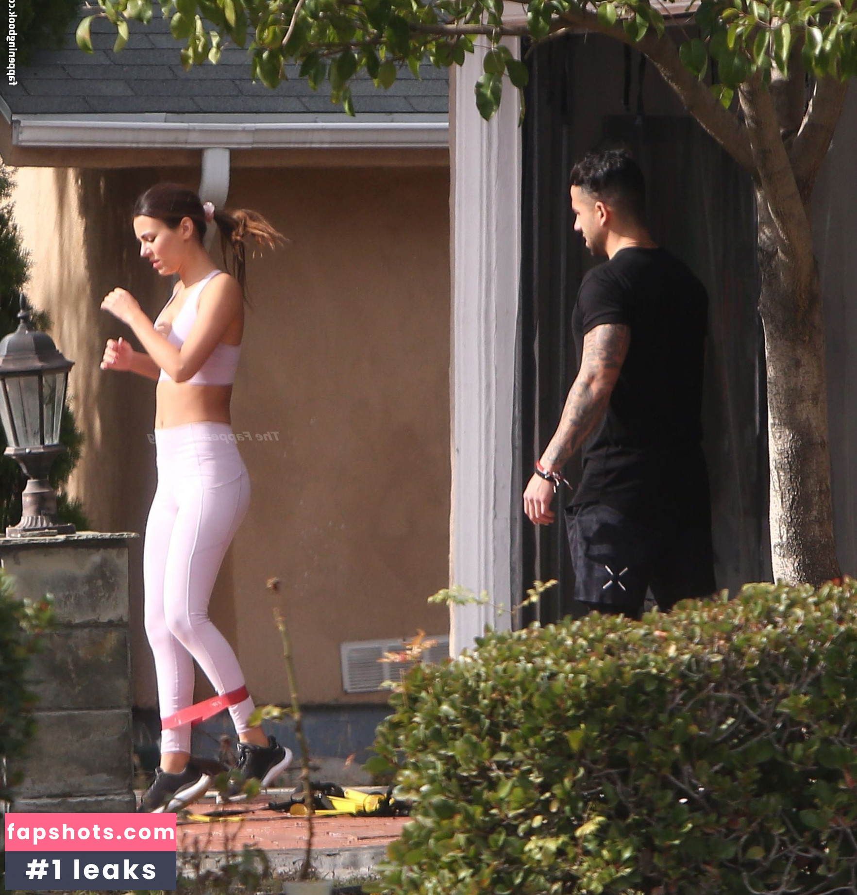 Victoria Justice Nahé úniky fotek pouze od fanoušků #2590 - Fapshots