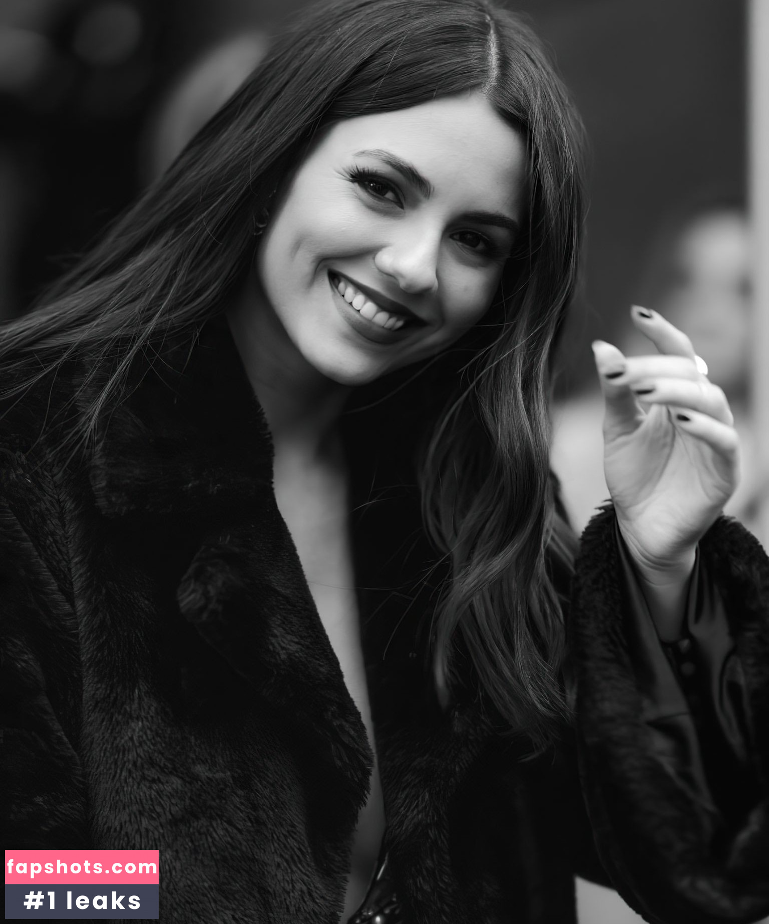 Victoria Justice Nahé úniky fotek pouze od fanoušků #2618 - Fapshots